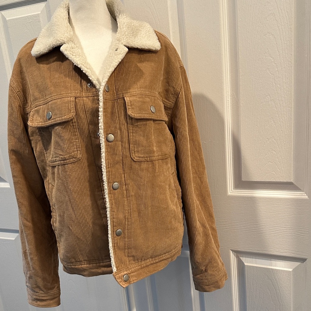 Women’s Urban Outfitters Tan Corduroy Jacket with Sherpa Lining